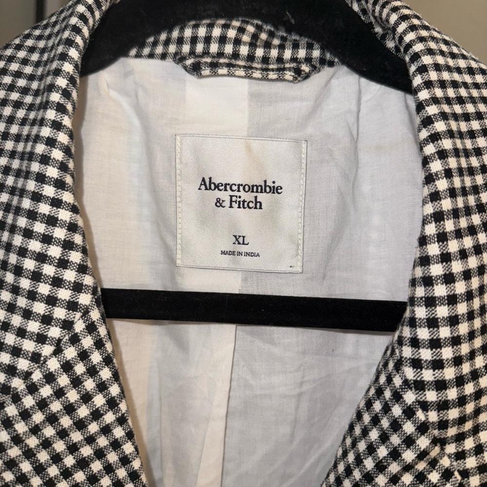 Abercrombie & Fitch Houndstooth Blazer - Picture 3 of 6